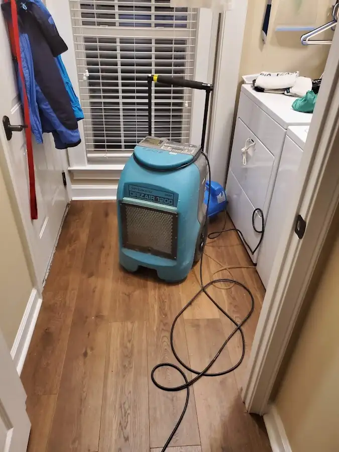 Commercial dehumidifier deployed for Crawl Space Restoration in Defiance